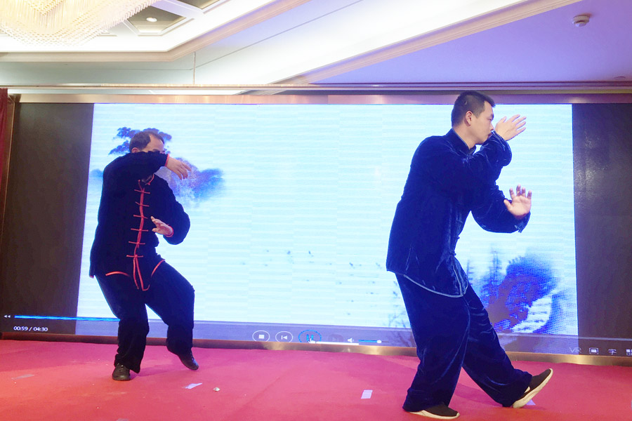 贏戰(zhàn)豬年、共創(chuàng)輝煌--山美股份隆重舉行2018年度表彰大會(huì)暨2019迎新年會(huì)