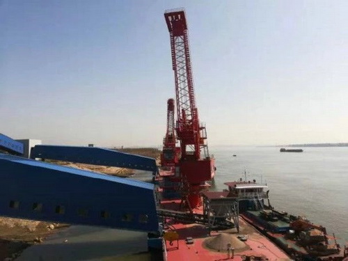 湖北一永久性砂石集并中心建成，總投資約2.5億元，年設(shè)計吞吐量360萬噸