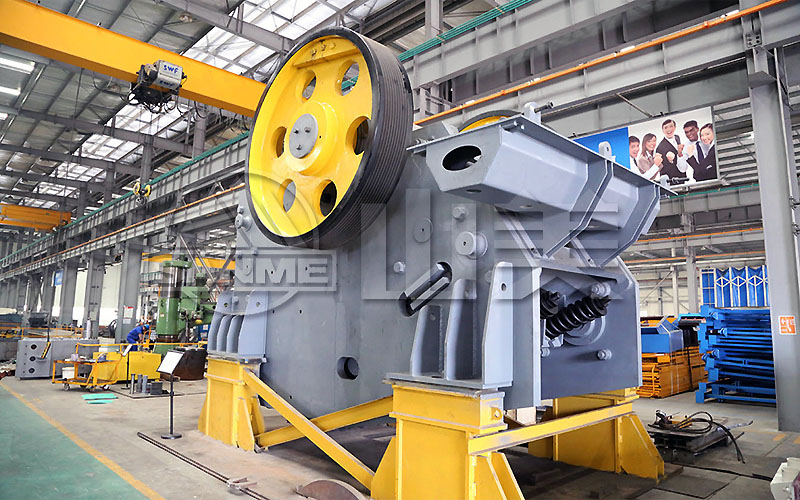 顎式破碎機(jī)怎么樣？顎式破碎機(jī)的性能特點(diǎn)