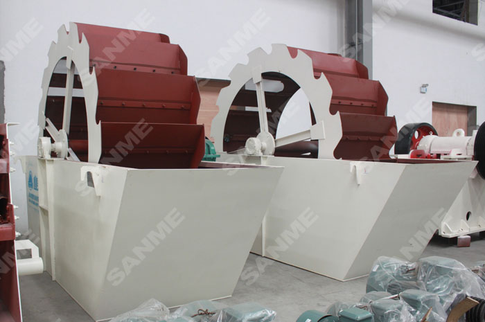 輪式洗砂機(jī)有什么優(yōu)點(diǎn)？哪里可以定制輪斗洗砂機(jī)？