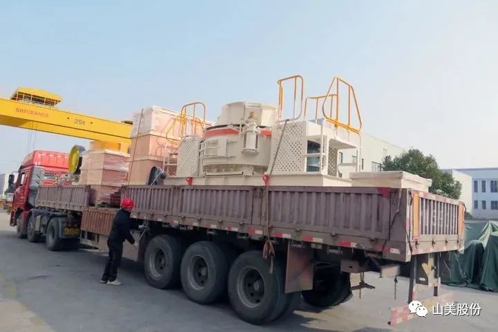 新年快樂 | 回首2022，闊步2023